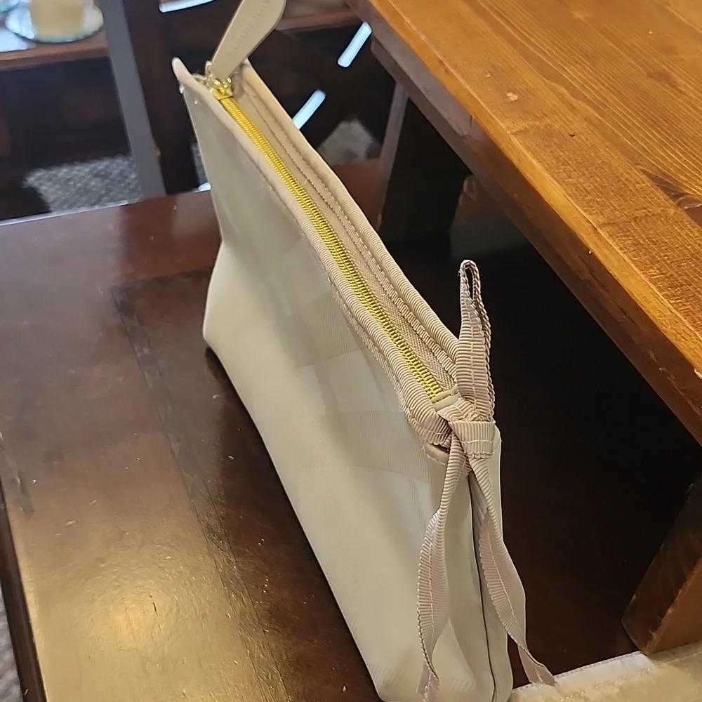 Burberry Gray Beauty Cosmetic Bag.